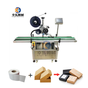Automatische Etikettiermaschine für Kartonaufkleber mit flacher Oberfläche und Touchscreen