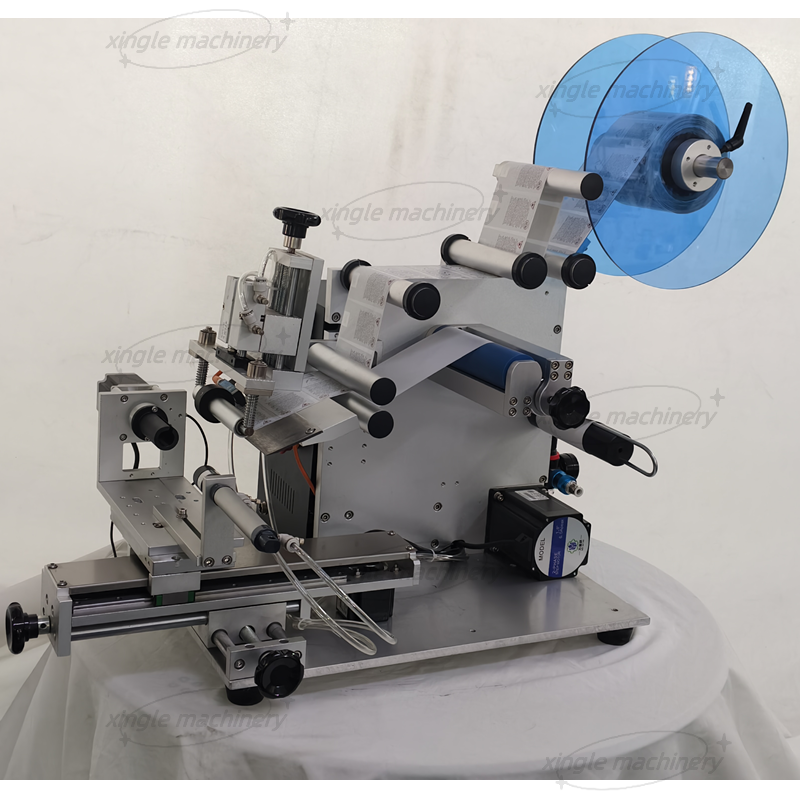 Halbautomatische multifunktionale Etikettiermaschine für PLC-Aufkleber