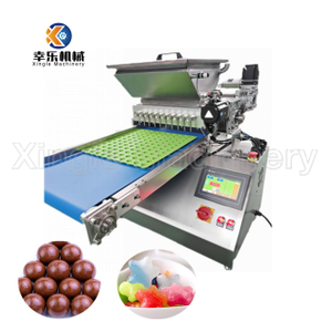 Kleine Desktop-Maschine zur Herstellung von Schokoladenbonbons